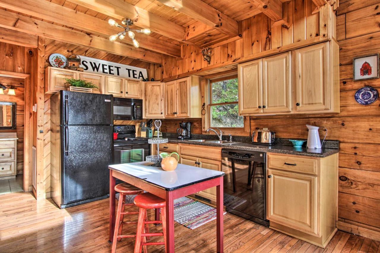 Pigeon Forge Scenic Solitude With Private Hot Tub! Buitenkant foto