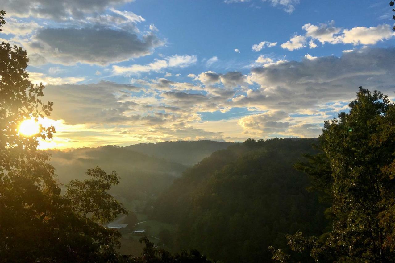Pigeon Forge Scenic Solitude With Private Hot Tub! Buitenkant foto